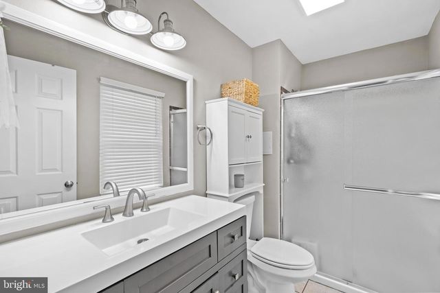 101 KINTZING DR, Marlton, NJ 08053