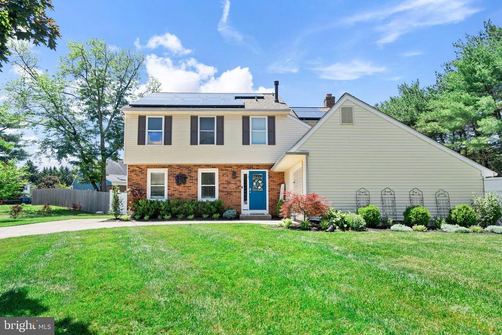 101 KINTZING DR, Marlton, NJ 08053