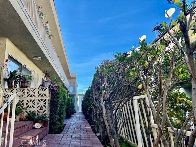 1115 S Wooster Street 106, Los Angeles, CA 90035