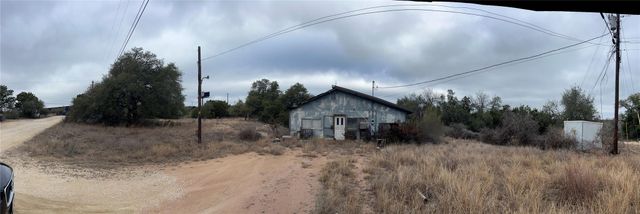 4 Anglin LN, Austin, TX 78737