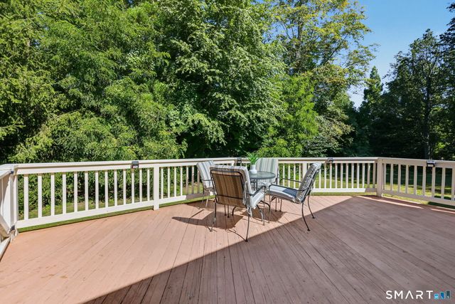 480 Riders Lane, Fairfield, CT 06824