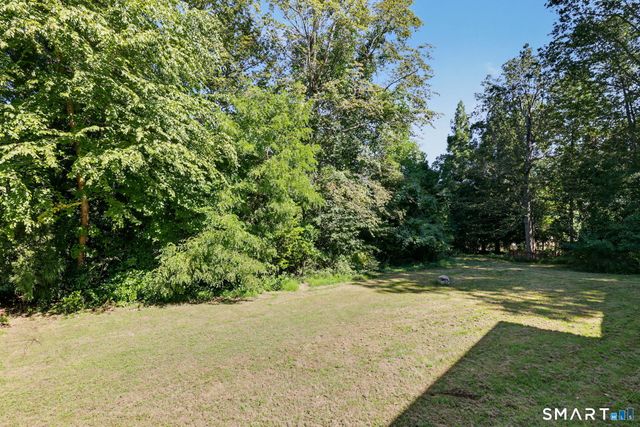 480 Riders Lane, Fairfield, CT 06824