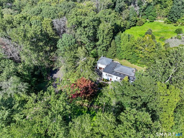480 Riders Lane, Fairfield, CT 06824