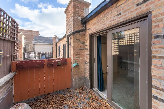 648 W Belden Avenue B, Chicago, IL 60614