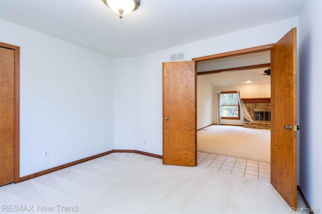 24859 WHITE PLAINS, Novi, MI 48374