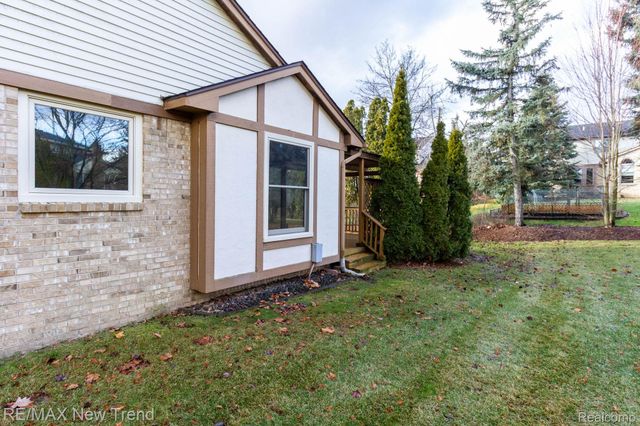 24859 WHITE PLAINS, Novi, MI 48374