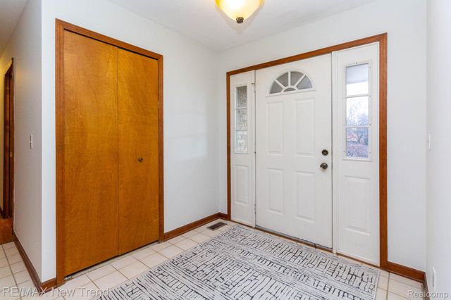 24859 WHITE PLAINS, Novi, MI 48374