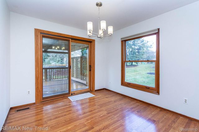 24859 WHITE PLAINS, Novi, MI 48374