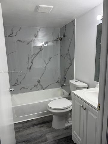 15610 SW 80th St J-102, Miami, FL 33193