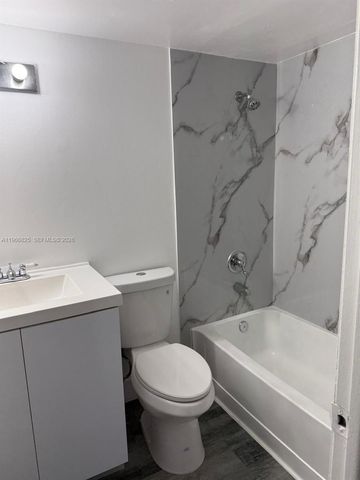 15610 SW 80th St J-102, Miami, FL 33193