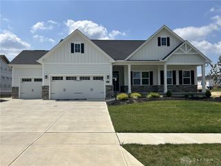 7061 Rivendell Circle, Dayton, OH 45459