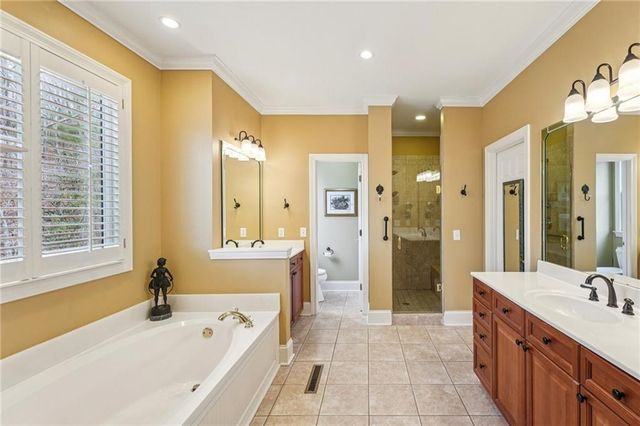 44 Kilmartin Point, Big Canoe, GA 30143