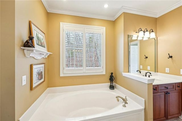 44 Kilmartin Point, Big Canoe, GA 30143