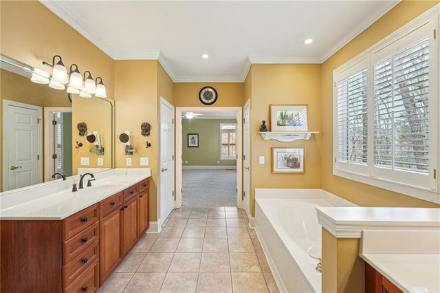 44 Kilmartin Point, Big Canoe, GA 30143