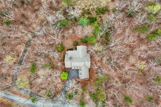 44 Kilmartin Point, Big Canoe, GA 30143