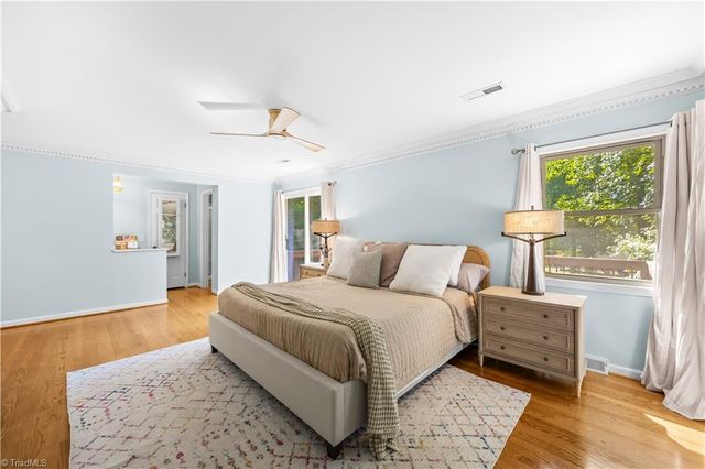 2438 Edgewood Avenue, Burlington, NC 27215