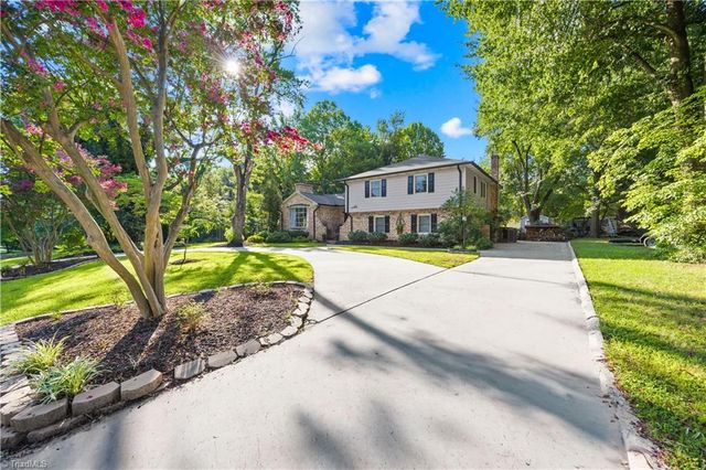 2438 Edgewood Avenue, Burlington, NC 27215