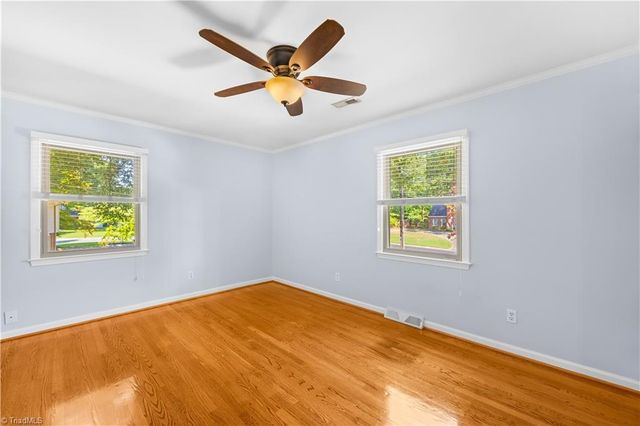 2438 Edgewood Avenue, Burlington, NC 27215