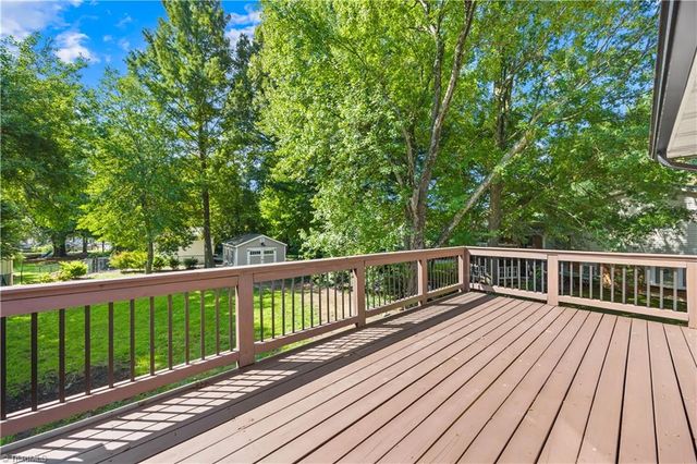 2438 Edgewood Avenue, Burlington, NC 27215