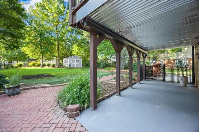 2438 Edgewood Avenue, Burlington, NC 27215