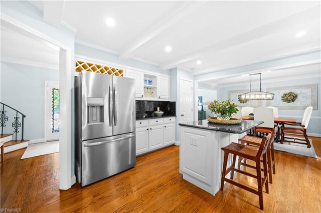2438 Edgewood Avenue, Burlington, NC 27215