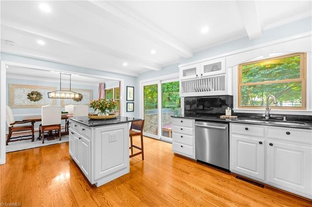 2438 Edgewood Avenue, Burlington, NC 27215