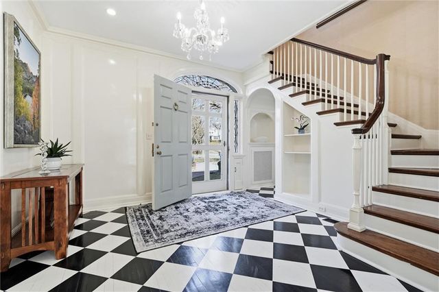 1217 W 58th Street, Kansas City, MO 64113