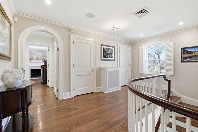 1217 W 58th Street, Kansas City, MO 64113