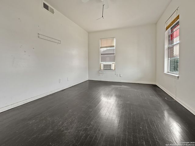 3318 BOB BILLA ST, San Antonio, TX 78223