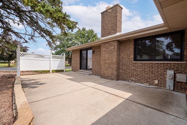 15360 Orchid Court, Orland Park, IL 60462