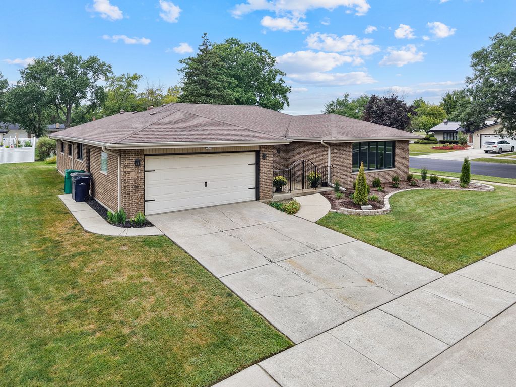 15360 Orchid Court, Orland Park, IL 60462 — photo 2
