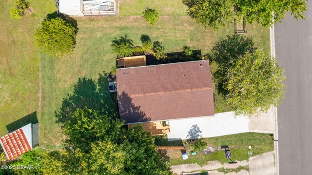 1302 Village Lane, Ormond Beach, FL 32174