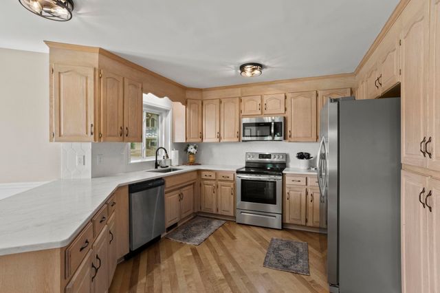 105 Walker Road, Campobello, SC 29322