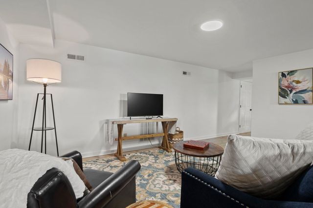 105 Walker Road, Campobello, SC 29322