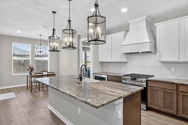 2605 Lannister, Corpus Christi, TX 78415