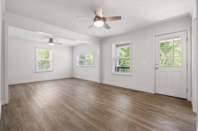 9 Virginia Avenue, Rossville, GA 30741