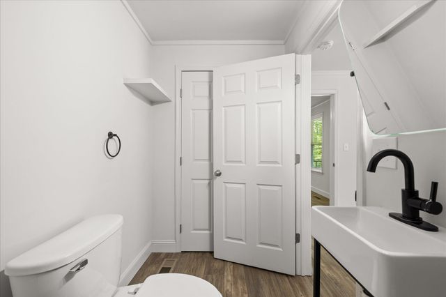 9 Virginia Avenue, Rossville, GA 30741