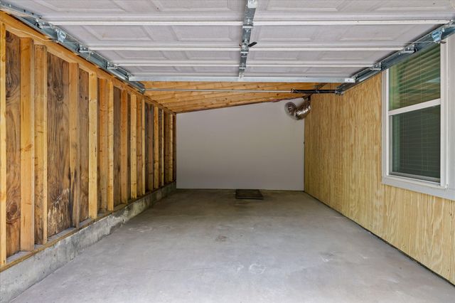 9 Virginia Avenue, Rossville, GA 30741