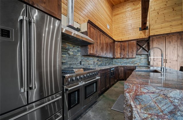 4831 FM 3134, Cumby, TX 75433