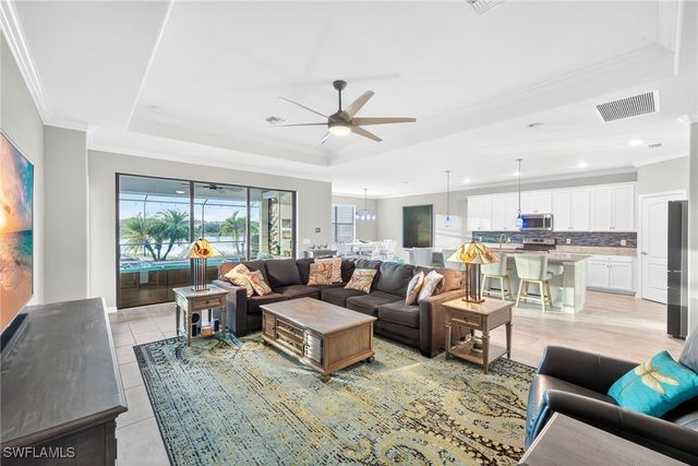 11938 Bay Oak DR, Fort Myers, FL 33913