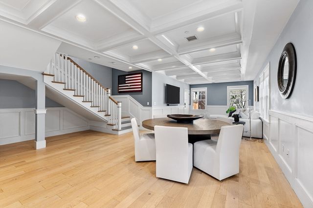 613 E 6th St 3, Boston, MA 02127