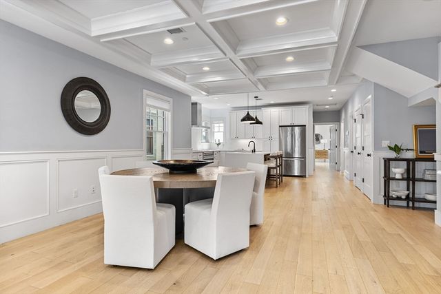 613 E 6th St 3, Boston, MA 02127