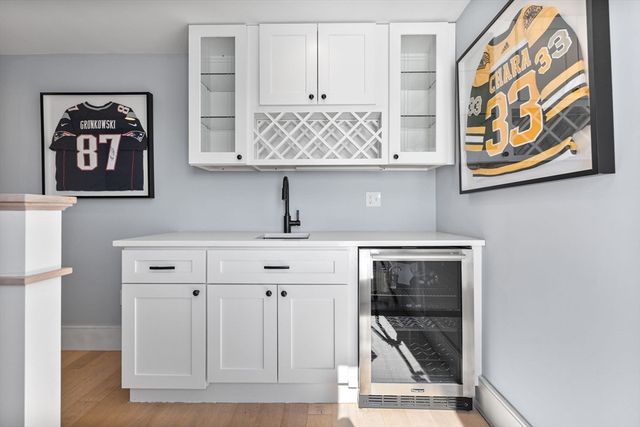 613 E 6th St 3, Boston, MA 02127