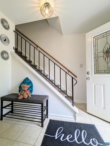 2520 NAYLOR ST, Charlottesville, VA 22903