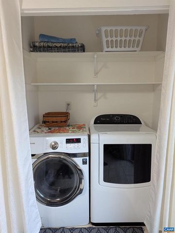 2520 NAYLOR ST, Charlottesville, VA 22903