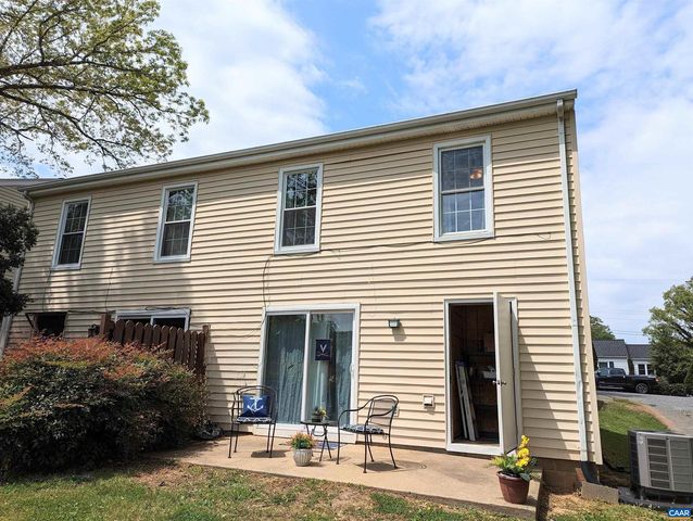 2520 NAYLOR ST, Charlottesville, VA 22903