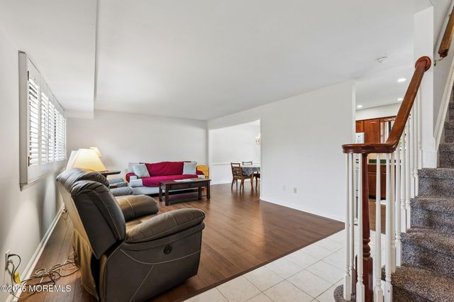 21 Deer Run Drive S, Barnegat, NJ 08005
