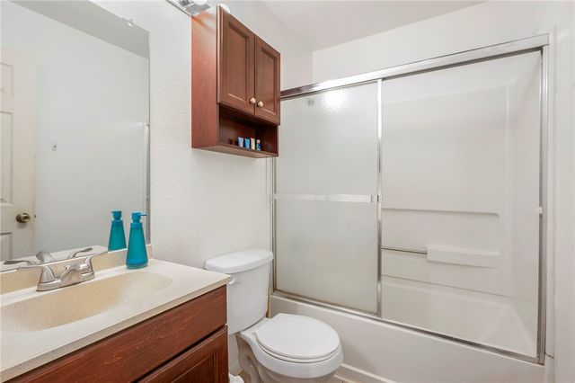 523 Southwest Parkway 301, College Station, TX 77840