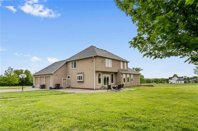 30704 Adams Cemetery Road, Grain Valley, MO 64029