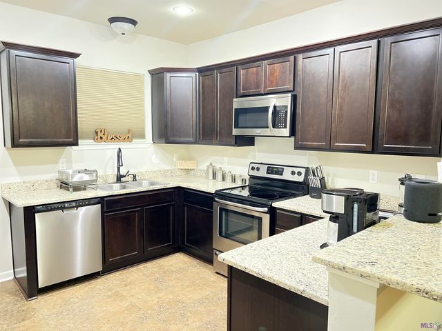 150 Petal Avenue, Thibodaux, LA 70301